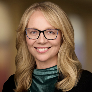 Michelle Gill headshot